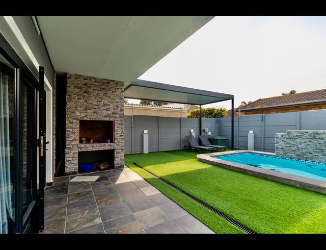 4 BEDROOM SEMI DETACHED TO LET IN PARKLANDS
